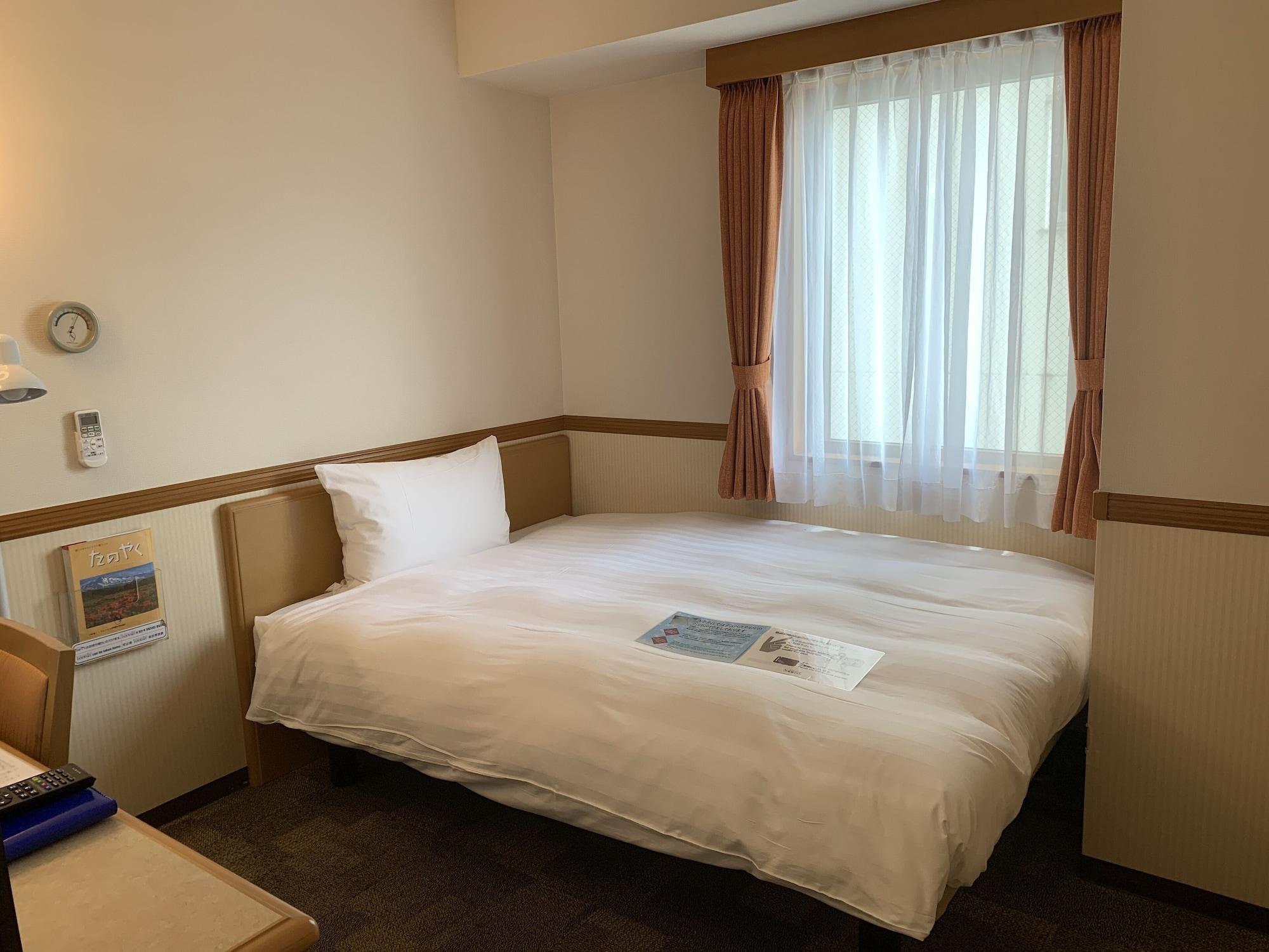 Toyoko Inn Shin-Yokohama Ekimae Shinkan Esterno foto